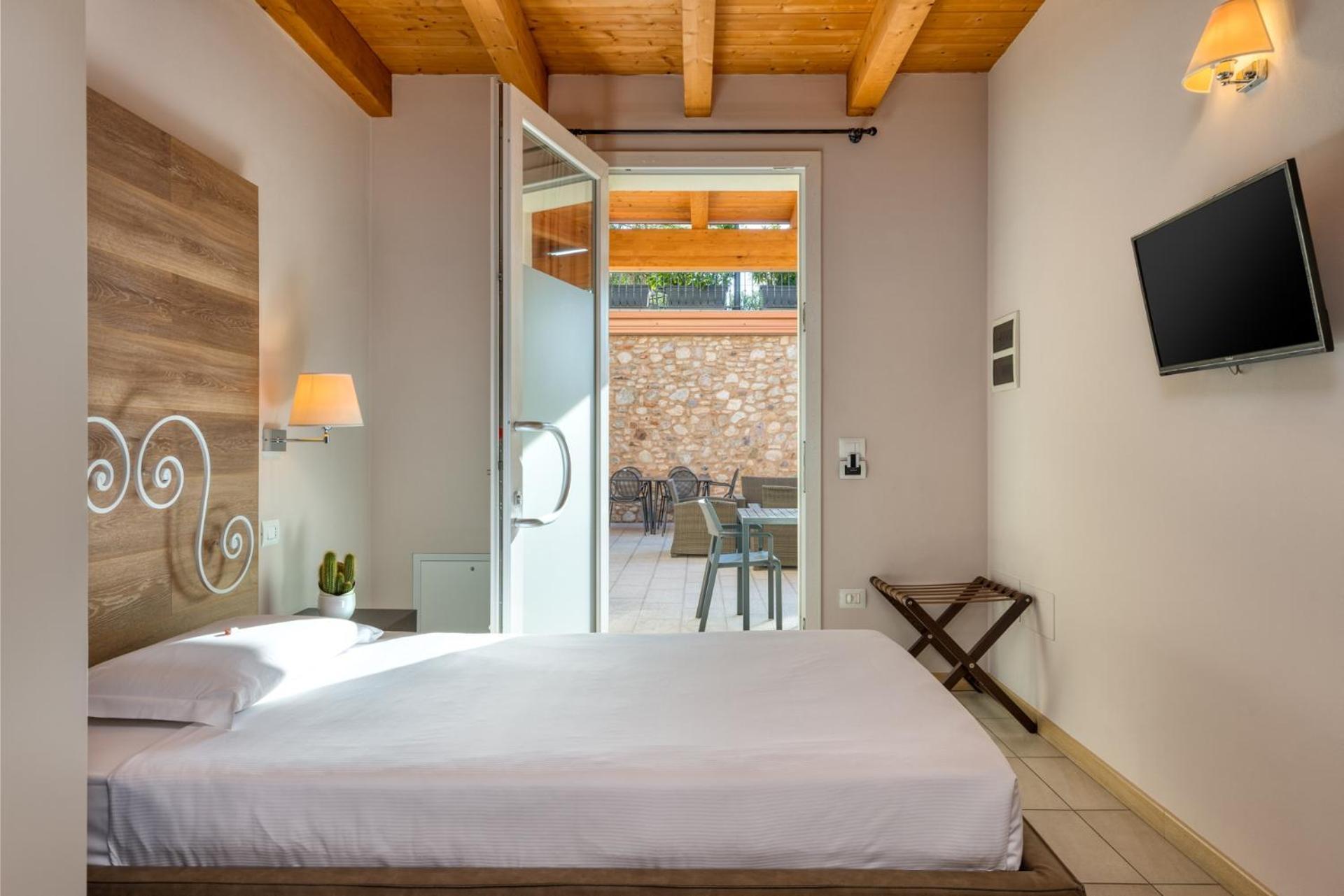 Agriturismo Corte Aurea Десенцано дел Гарда Екстериор снимка