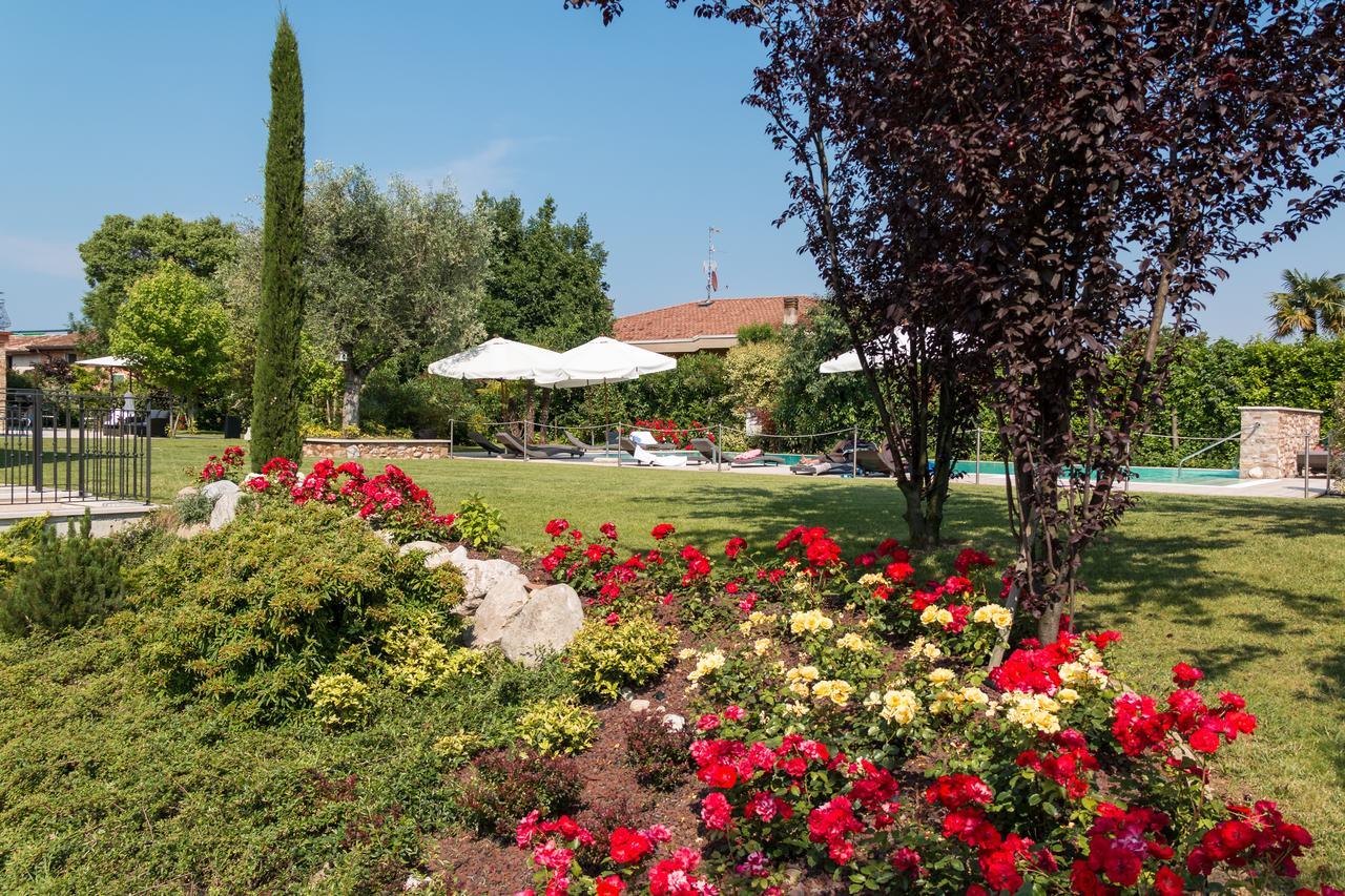 Agriturismo Corte Aurea Десенцано дел Гарда Екстериор снимка