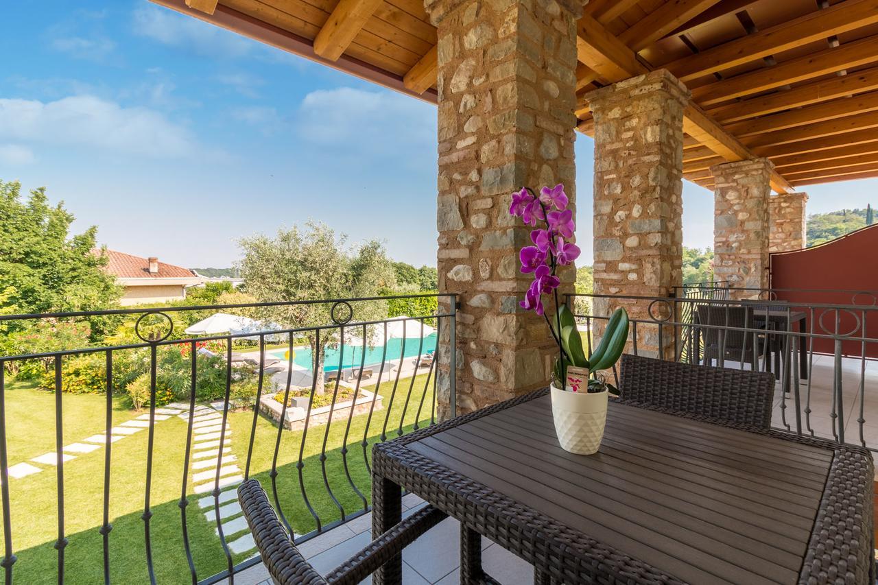 Agriturismo Corte Aurea Десенцано дел Гарда Екстериор снимка