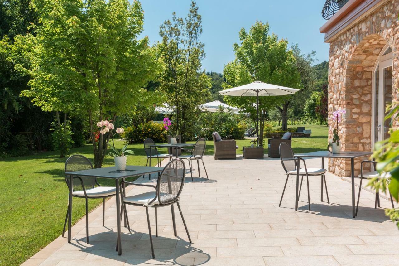 Agriturismo Corte Aurea Десенцано дел Гарда Екстериор снимка