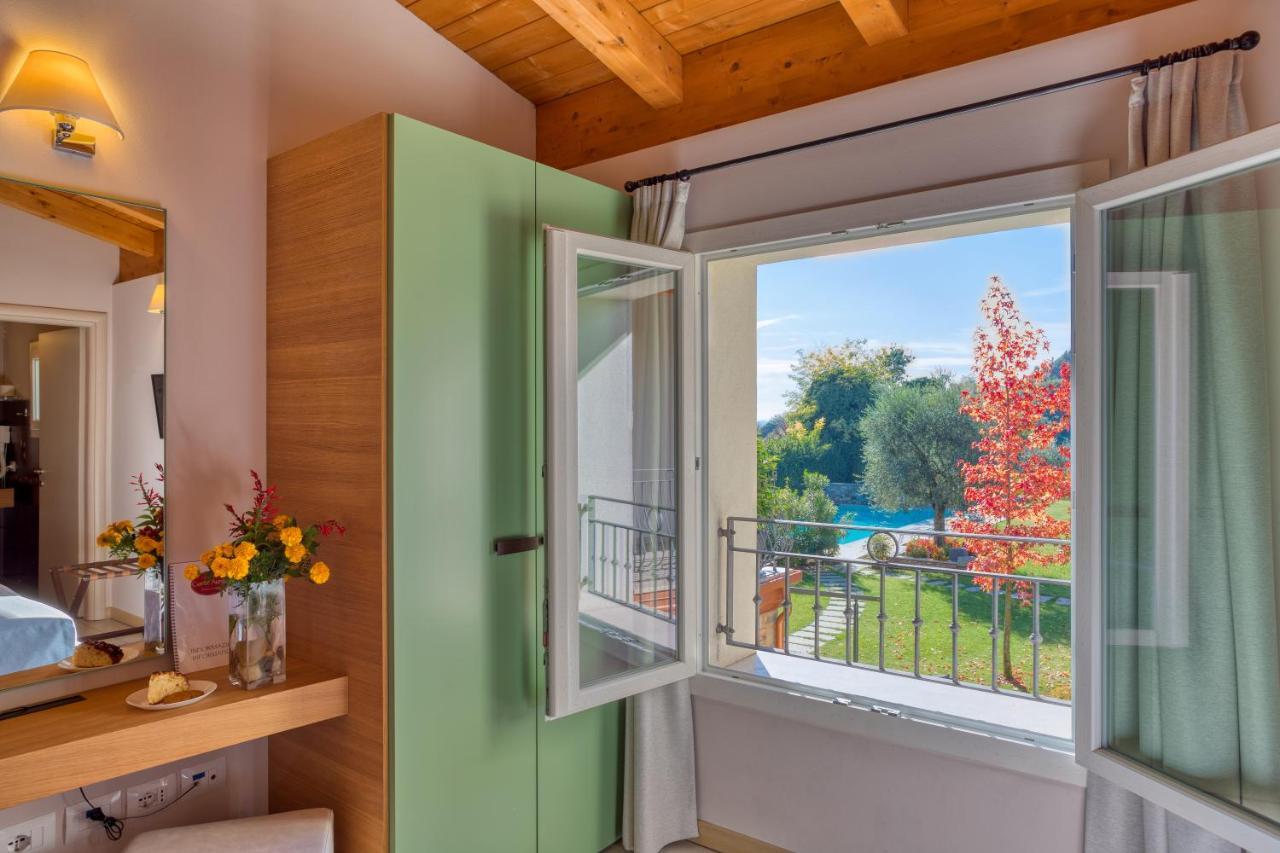 Agriturismo Corte Aurea Десенцано дел Гарда Екстериор снимка